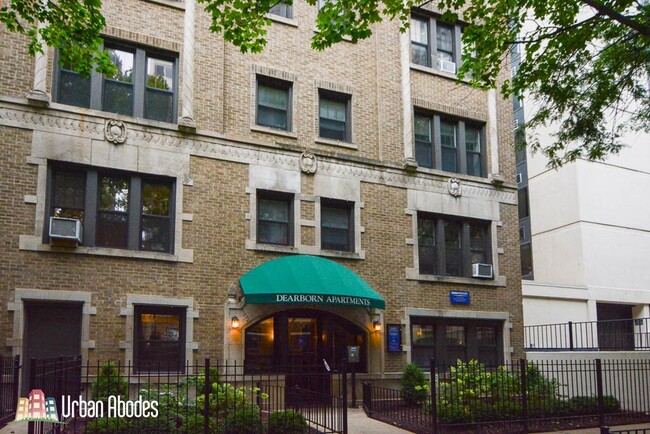Building Photo - 1350 N Dearborn Unit M02B Rental