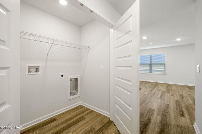 Photo - 5033 Rivergrass Dr