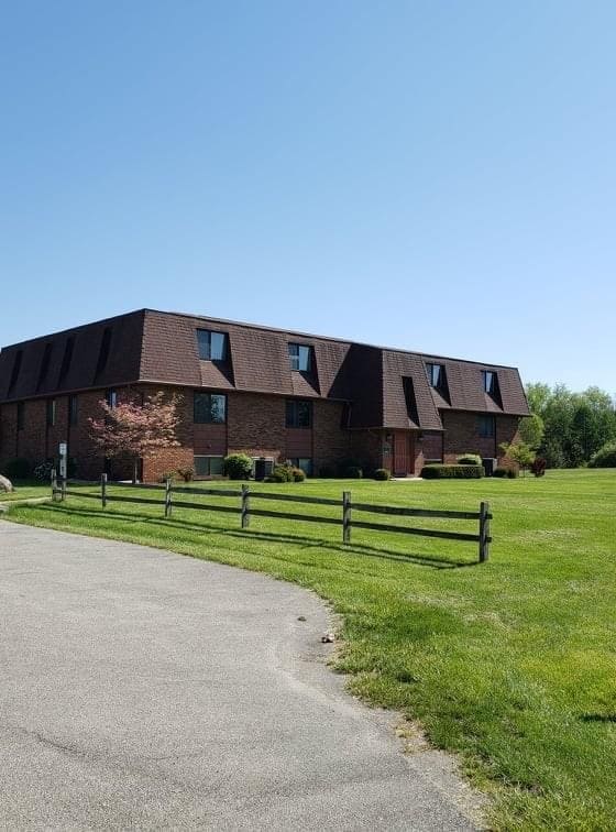 Photo - 246 Edgebrook Ln Unit 10