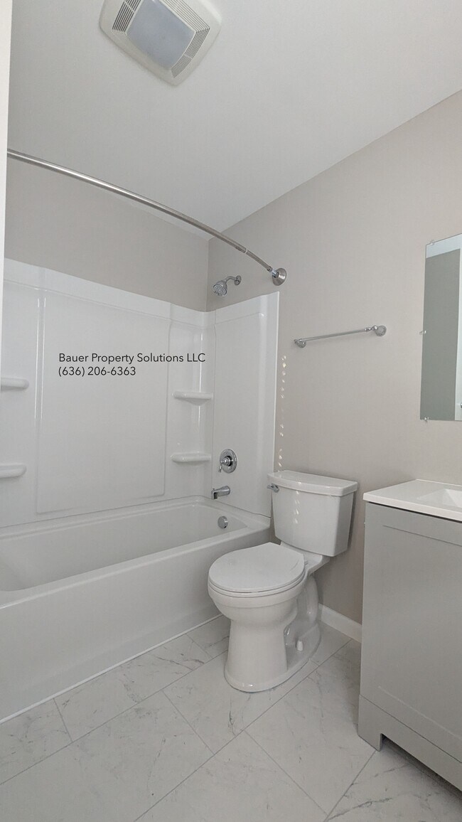 Photo - 510 Cherry Ln House