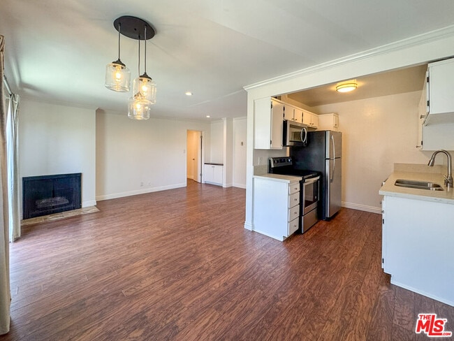 Building Photo - 8163 Redlands St Unit 66 Rental