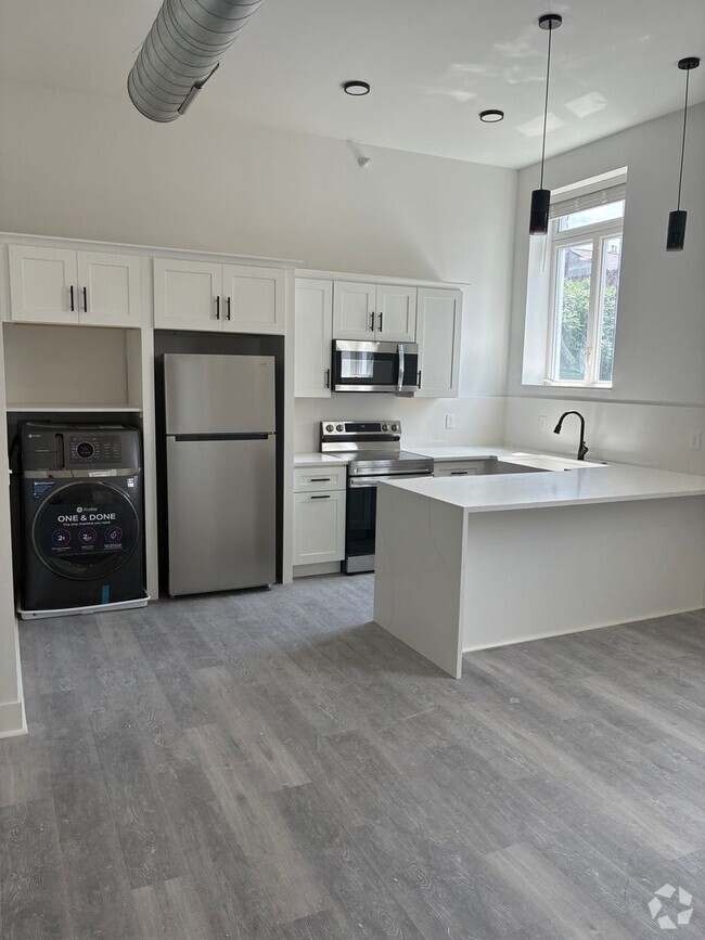 Building Photo - 346 Miller St Unit 9 Rental
