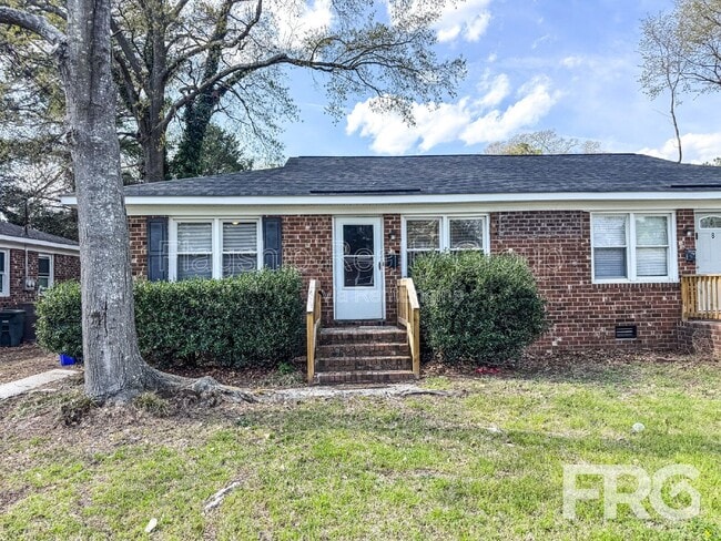 Building Photo - 113 Stancill Dr