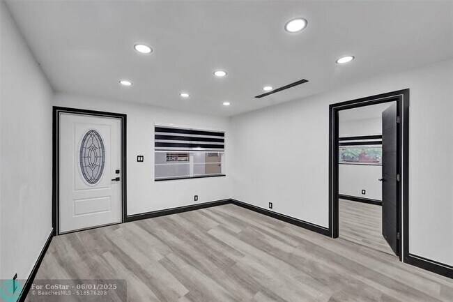 Photo - 5310 NW 16th St Unit C