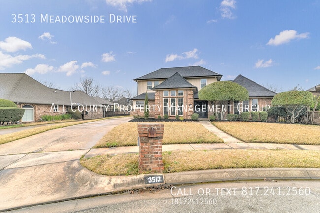 Photo - 3513 Meadowside Dr House