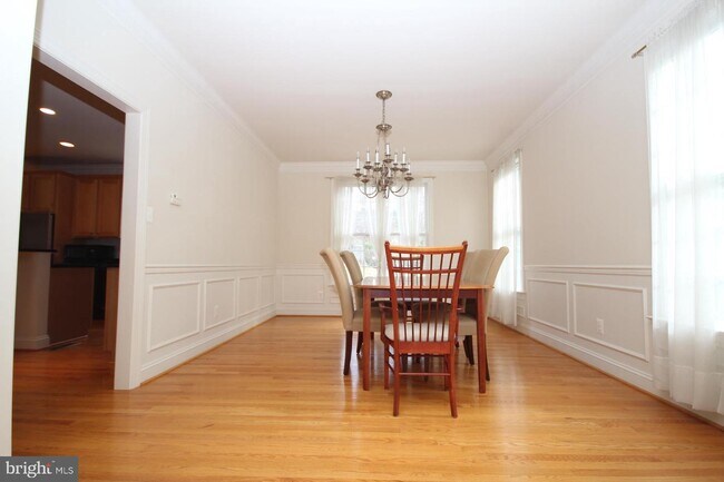 Photo - 6548 35th Rd N