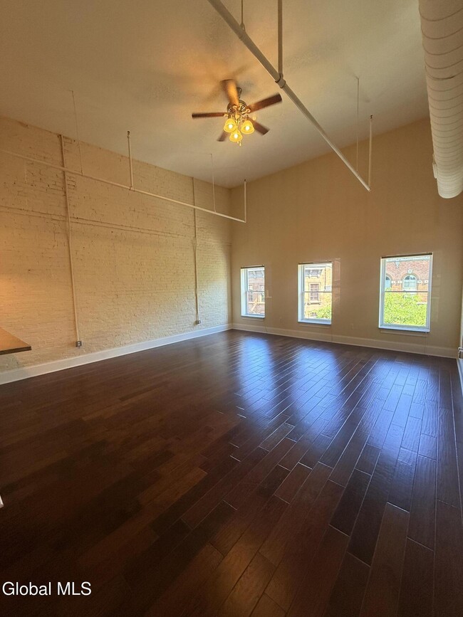 Photo - 275 River St Unit D-4C