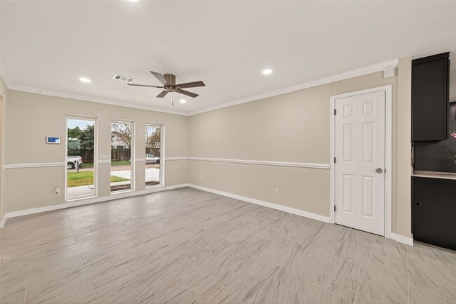 11118 Stroud Dr