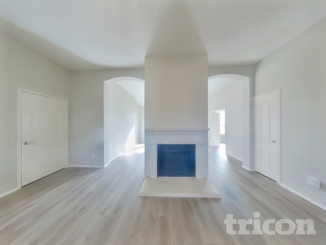 Photo - 2106 Rose May Dr