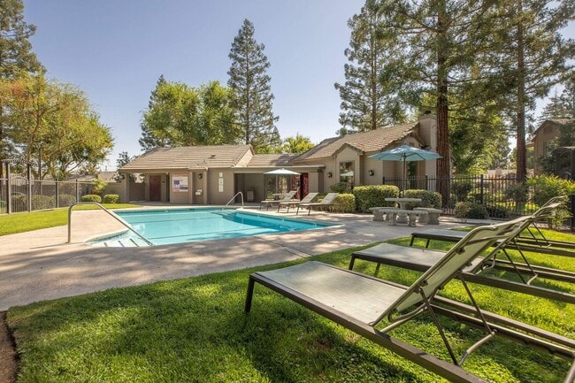 Photo - Sierra Ridge in Clovis, California. The perfect place to call home!