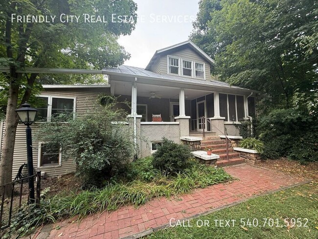 Photo - 335 Hill St