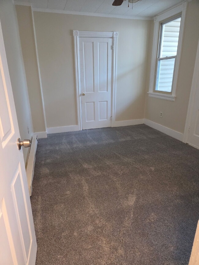 Photo - "Charming 3-Bed Sanctuary in Lebanon – Your Cozy Haven Awaits!"