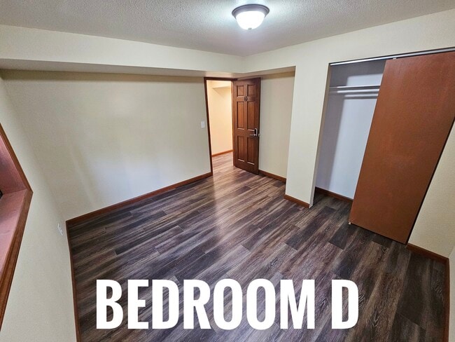Building Photo - 4260 McPherson Ave Rental