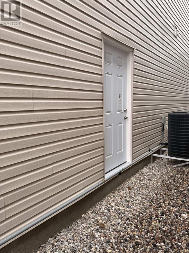 Photo - 3339 Findlay Creek Dr