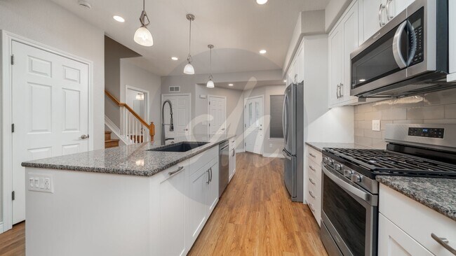 Photo - Modern Comfort and Functional Space