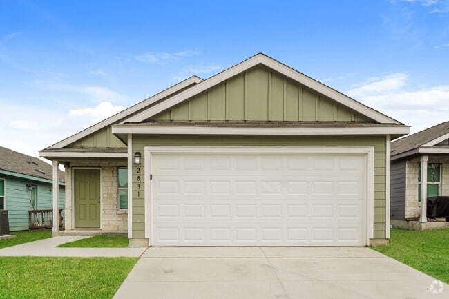 Building Photo - 2831 Millikan Dr Rental