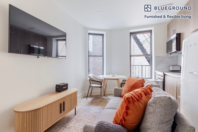 Photo - 82 Washington Pl Unit FL5-ID1814