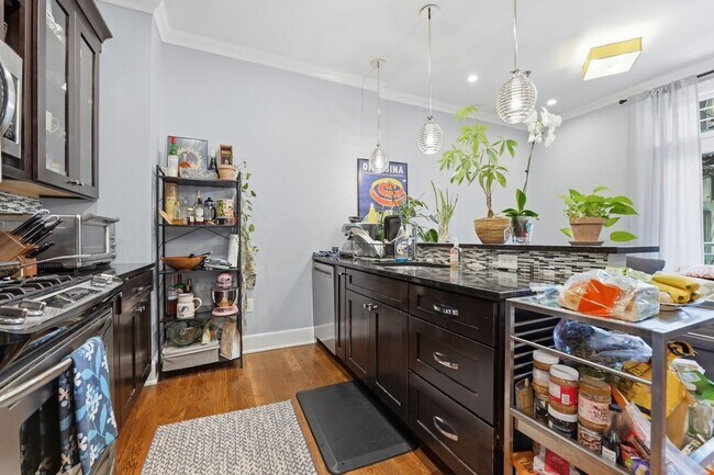 313 1st St Unidad 3C