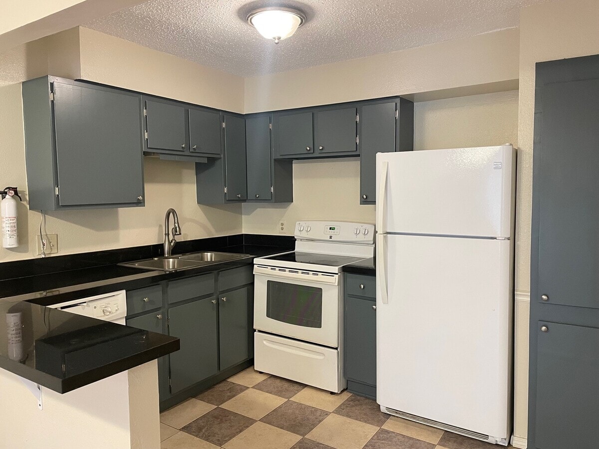 Photo - 4310 Mt Vernon St Unit 6