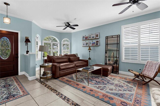 4936 Creekside Trail