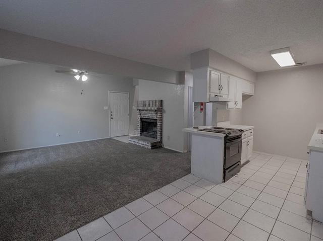 Photo - 675 Harbor Dr N