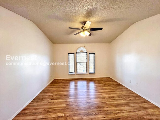 Photo - 1709 Gamble Rd