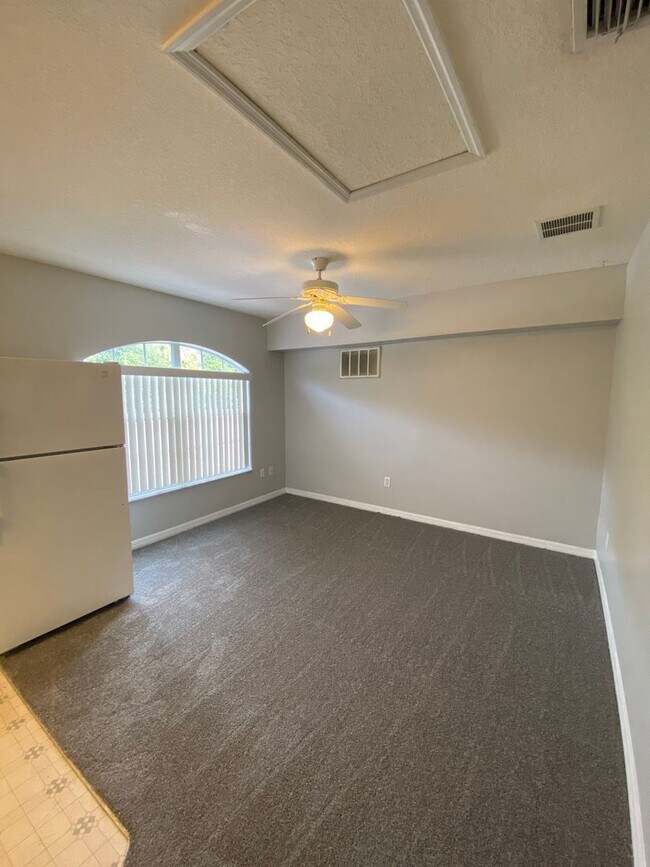 Photo - 613 Coconut Palm Way Unit LO