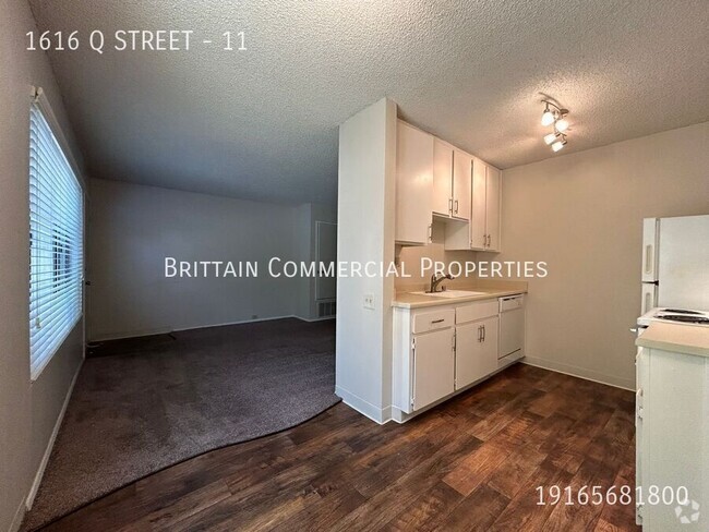 Building Photo - $1000.00 Lease Signing Bonus!  Central Air... Unit 11 Rental