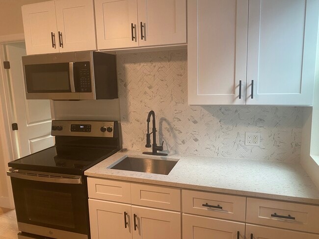 Photo - 1720 27th Ave N