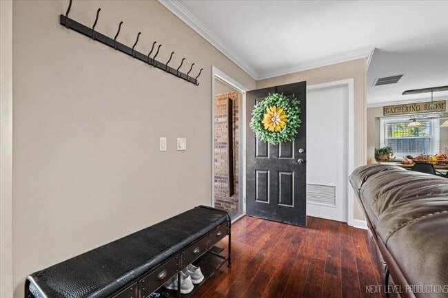 Photo - 3484 Fox Hill Rd