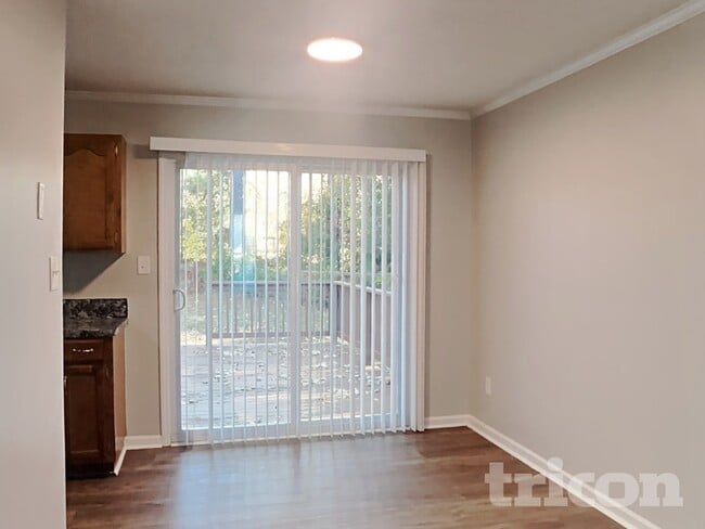 Photo - 8820 Kishorn Ct