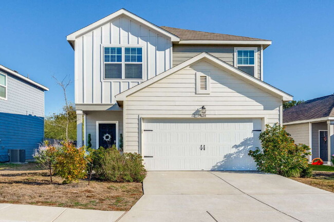 Building Photo - 5628 Pearl Mdw