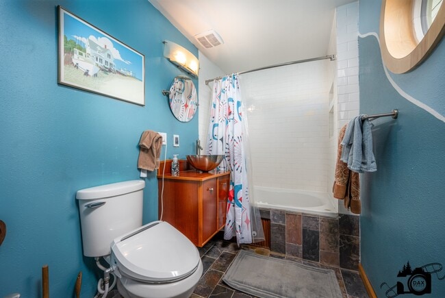 Photo - 1007 Second Avenue
