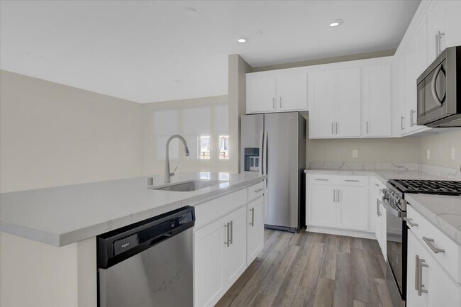 Photo - 510 Fairview Hills St