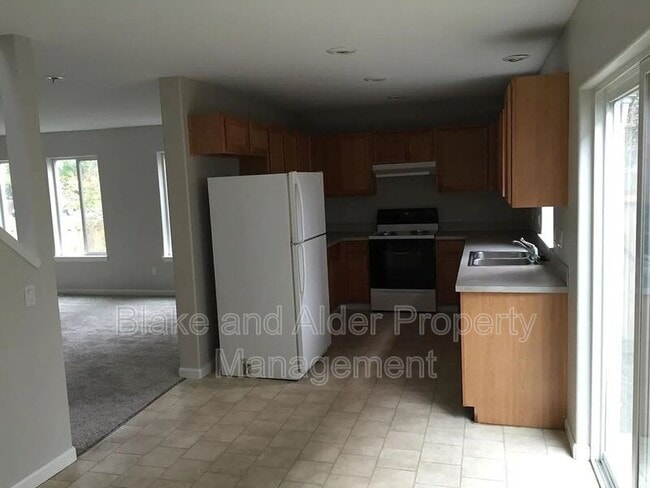 Photo - 7006 SE 72nd Ave