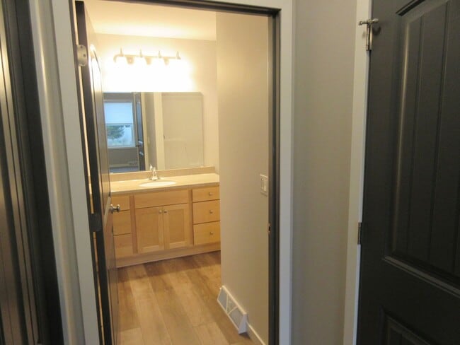 Photo - 430 Unidad 4620