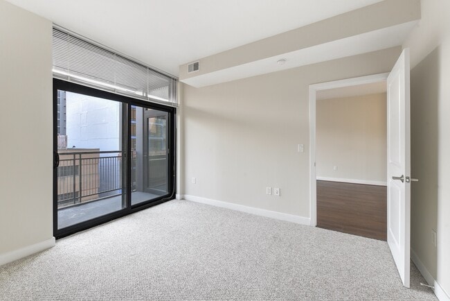 Affinity at 2M Street