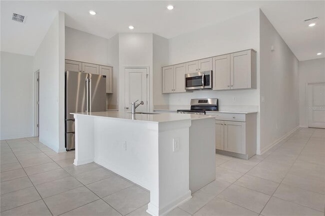 Photo - 668 Sand Pne Ln