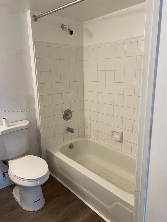 Photo - 440 S Park Rd Unit 4-202