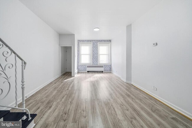 Photo - 2062 E Stella St