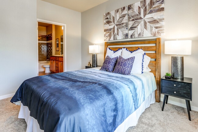 Photo - Kipling Commons