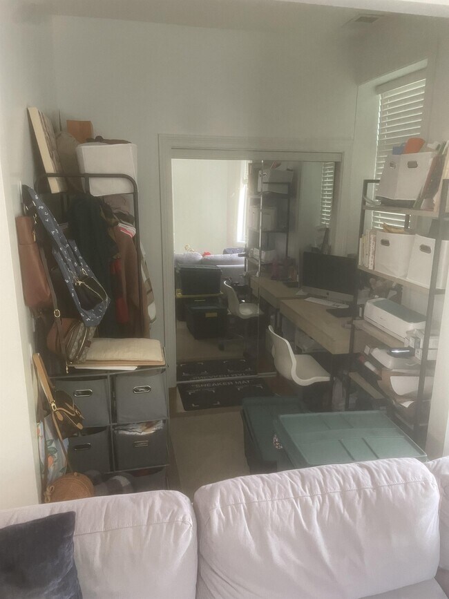 Photo - 3321 W Pierce Ave