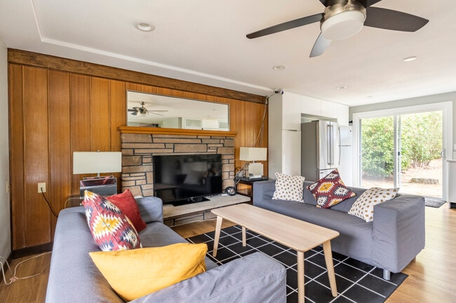 Photo - 1803 N 200th St