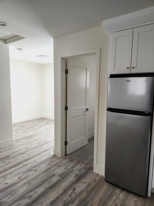 Photo - 6235 Aura Ave Unit 6237