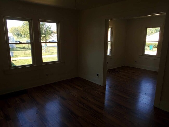 Photo - 1305 E Lawrence St Unidad 1