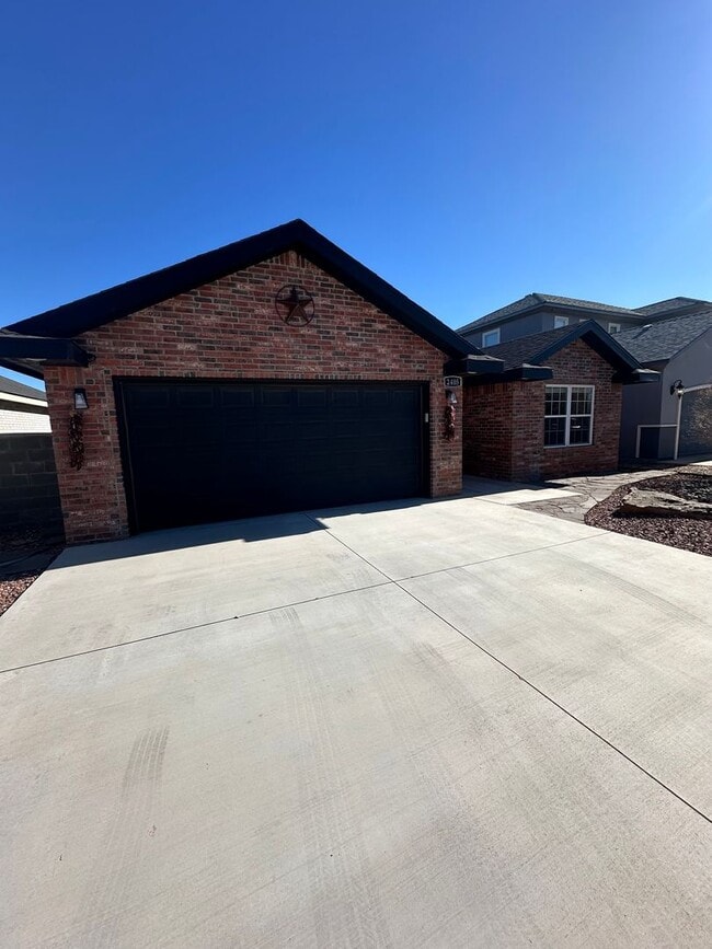 Photo - 2405 Joes Ln