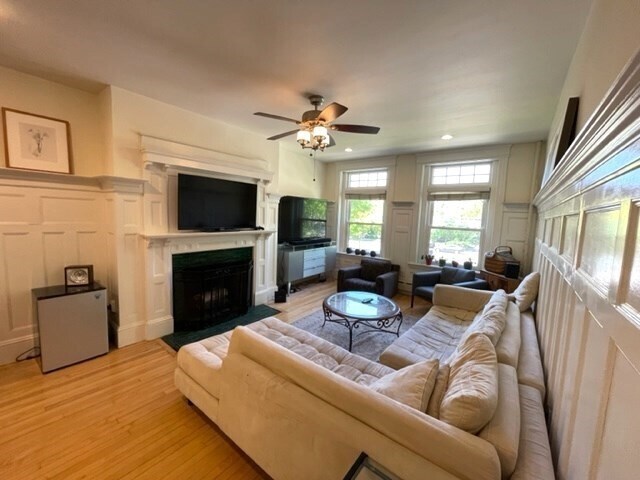 1793 Beacon St Unidad 3