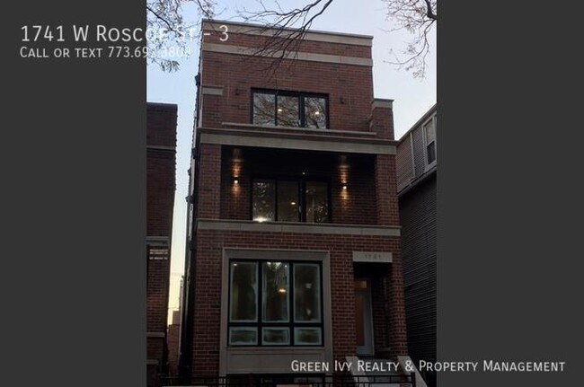 Building Photo - 1741 W Roscoe St Unit 3