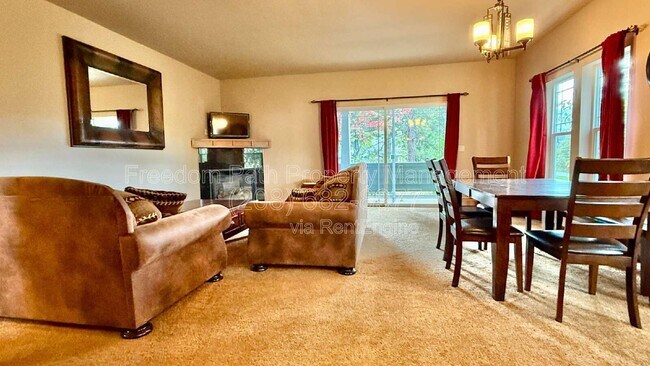 406 Lundblad Pl