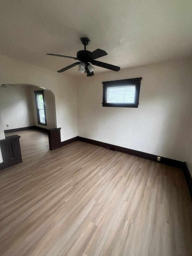 1146 E 26th Unidad 1 Rental Erie, PA